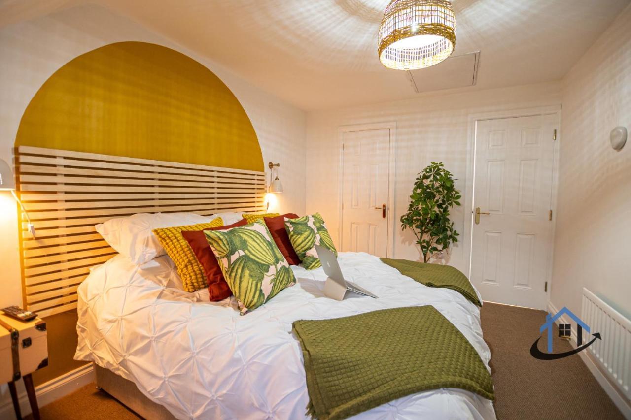 Ironside House, Thrapston King Or Twin Beds, Free Parking, Workspace, Corporates, Sleeps 8 Buitenkant foto